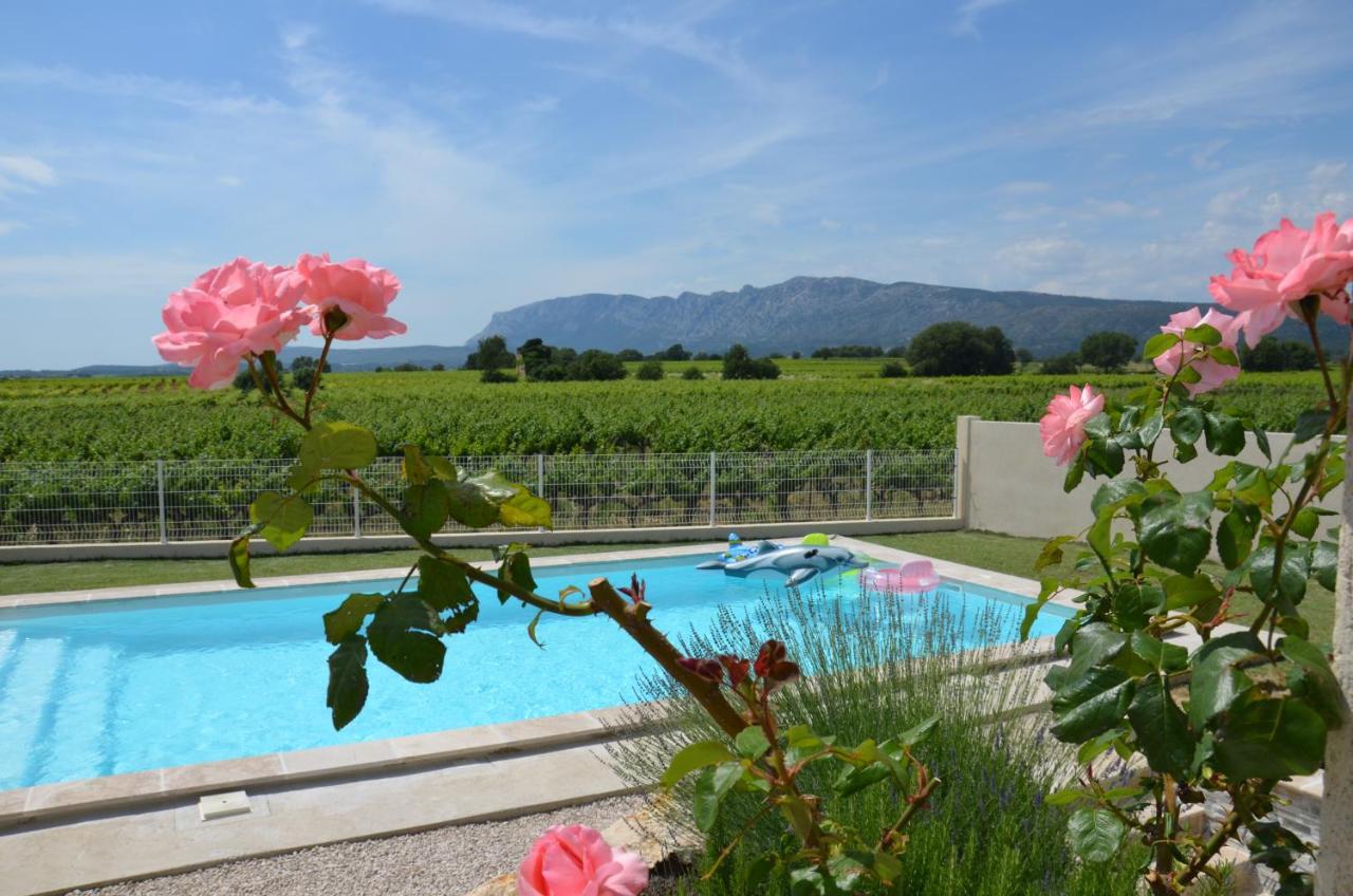 Vue Sainte Victoire, Proche Aix-En-Provence Apartment Pourrieres Bagian luar foto