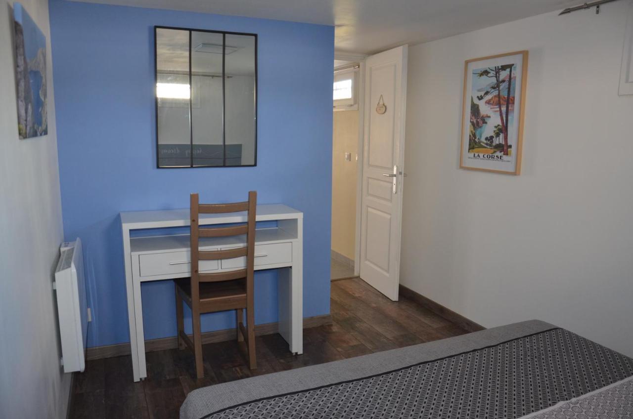 Vue Sainte Victoire, Proche Aix-En-Provence Apartment Pourrieres Bagian luar foto